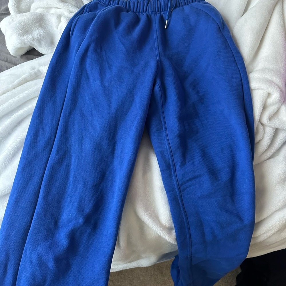 Lululemon joggers